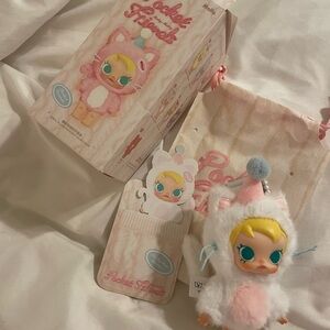 Pop Mart Baby Molly Pocket Friends Doll Bag Charm - Pet My Head